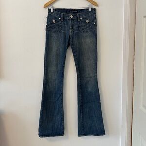 Rock & Republic Low Rise Y2K Patch Pocket Flare Jeans | Size 27